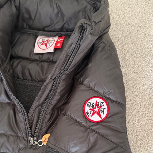 PERFECT MOMENT Gray Quilted women’s merino wool goose down Sweater - Picture 5 of 7